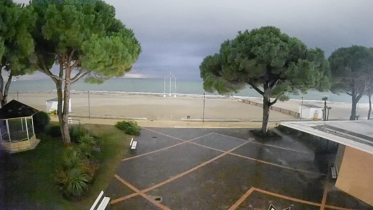 Ingresso Spiaggia Grado | Vista in Diretta sul Mare