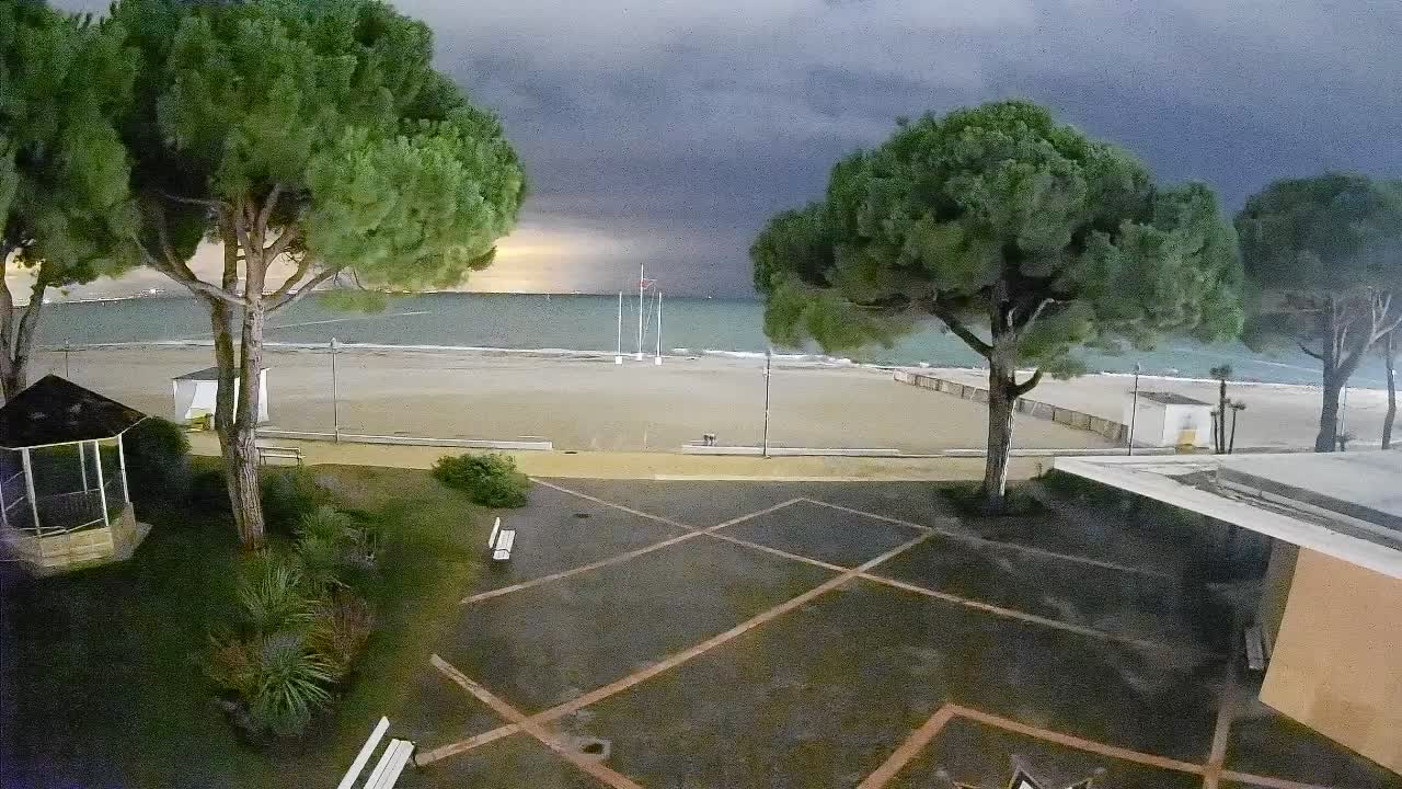 Spletna kamera Gradež (Grado) – Vhod na plažo