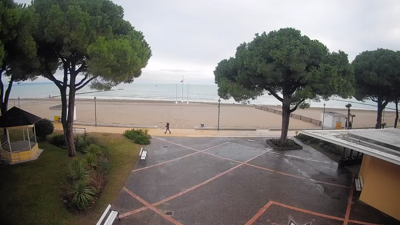 Ingresso Spiaggia Grado | Vista in Diretta sul Mare