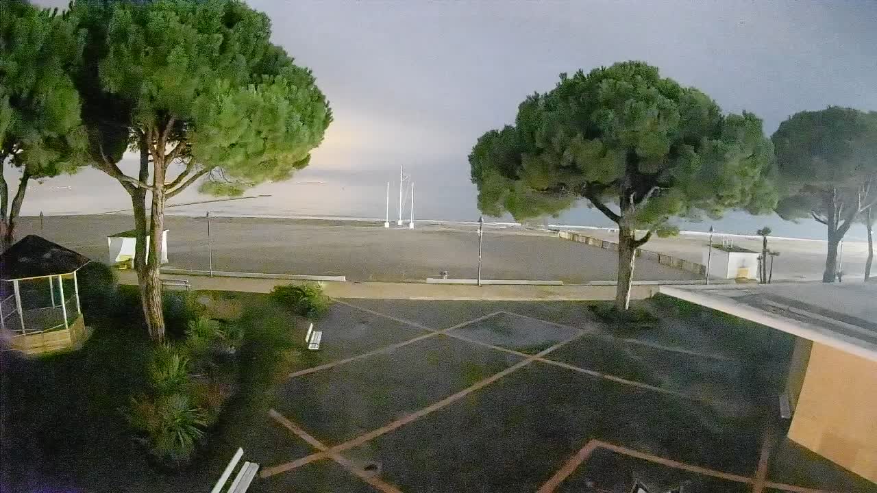 Ingresso Spiaggia Grado | Vista in Diretta sul Mare