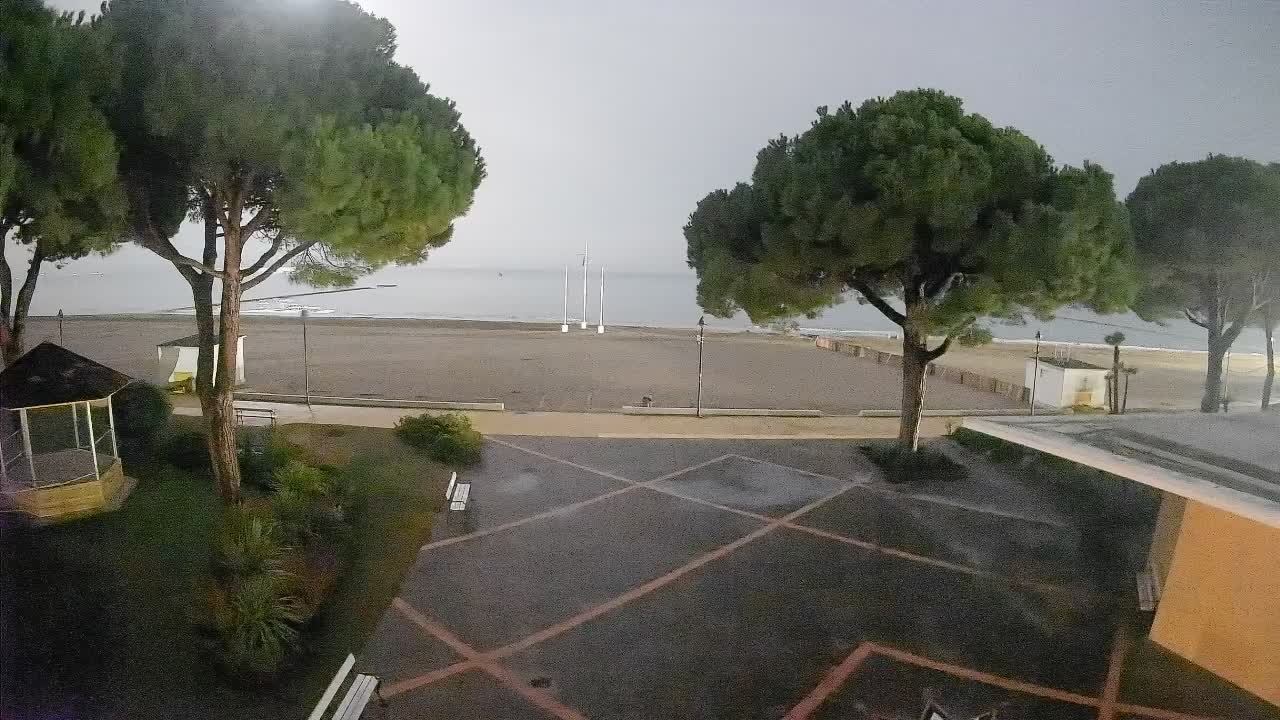 Ingresso Spiaggia Grado | Vista in Diretta sul Mare