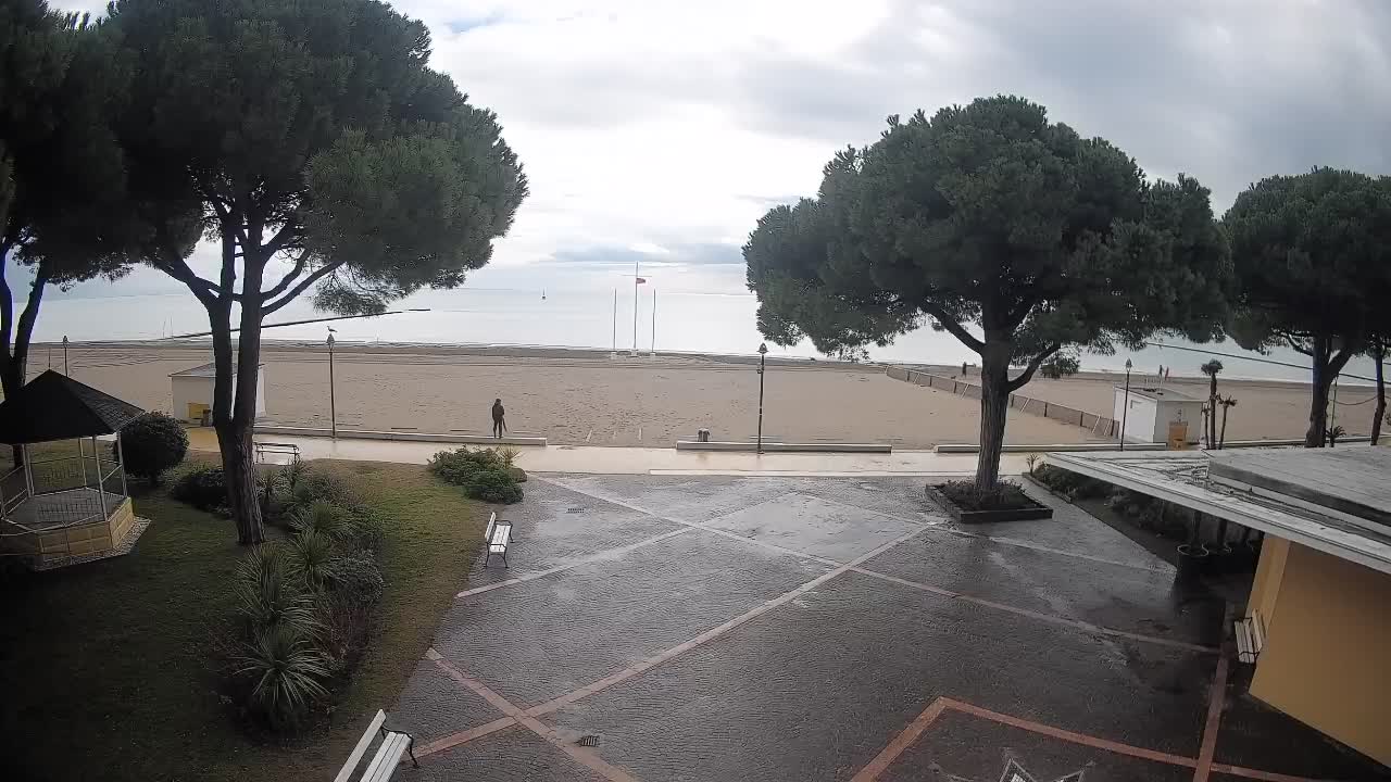 Ingresso Spiaggia Grado | Vista in Diretta sul Mare
