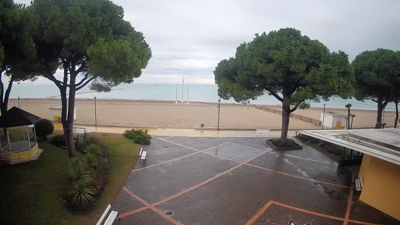 Ingresso Spiaggia Grado | Vista in Diretta sul Mare