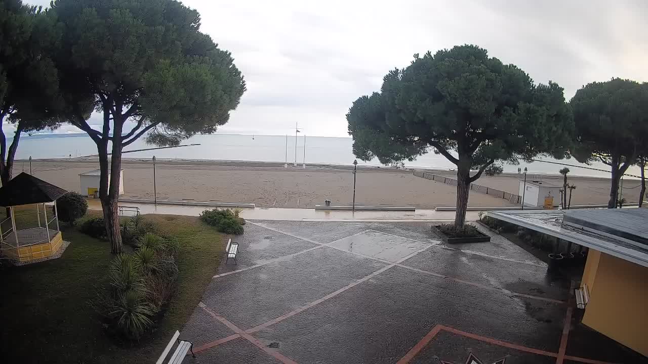 Grado Beach Entrance – Live Webcam