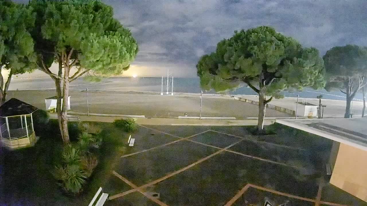 Spletna kamera Gradež (Grado) – Vhod na plažo