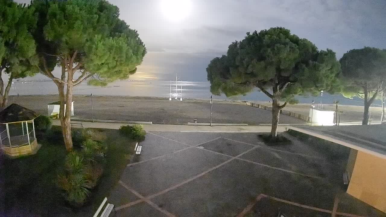 Spletna kamera Gradež (Grado) – Vhod na plažo