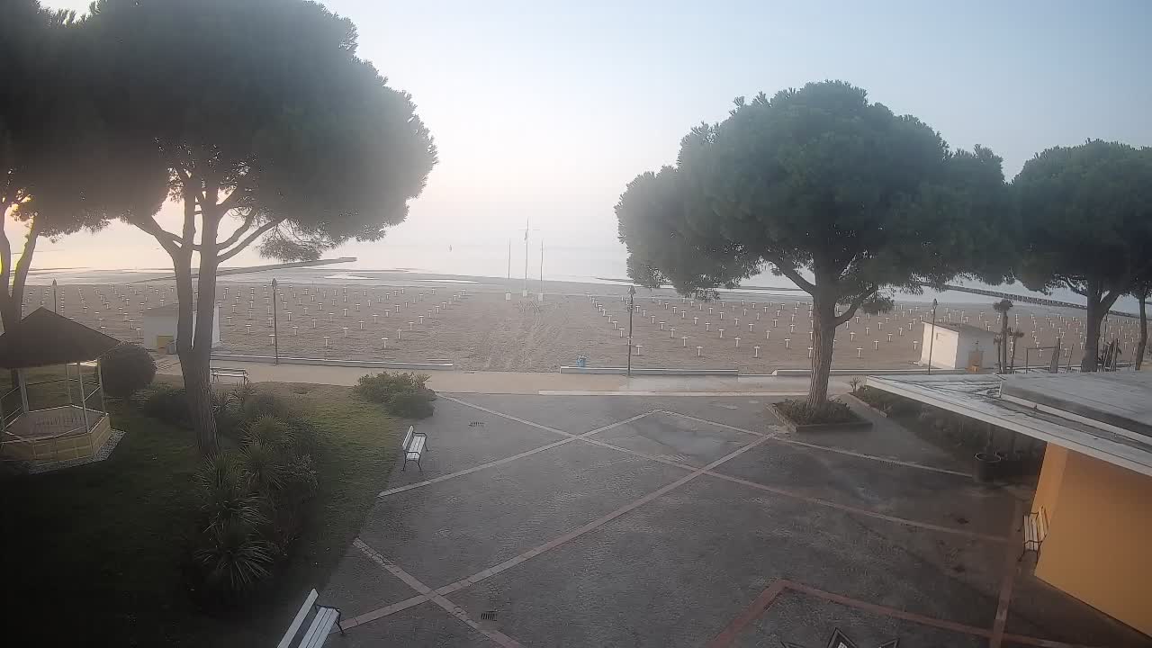 Spletna kamera Gradež (Grado) – Vhod na plažo