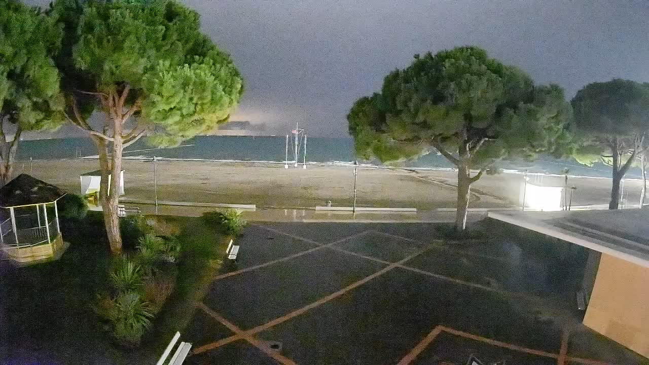 Spletna kamera Gradež (Grado) – Vhod na plažo