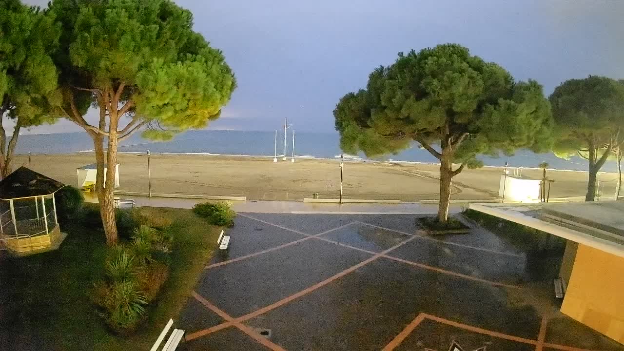 Spletna kamera Gradež (Grado) – Vhod na plažo