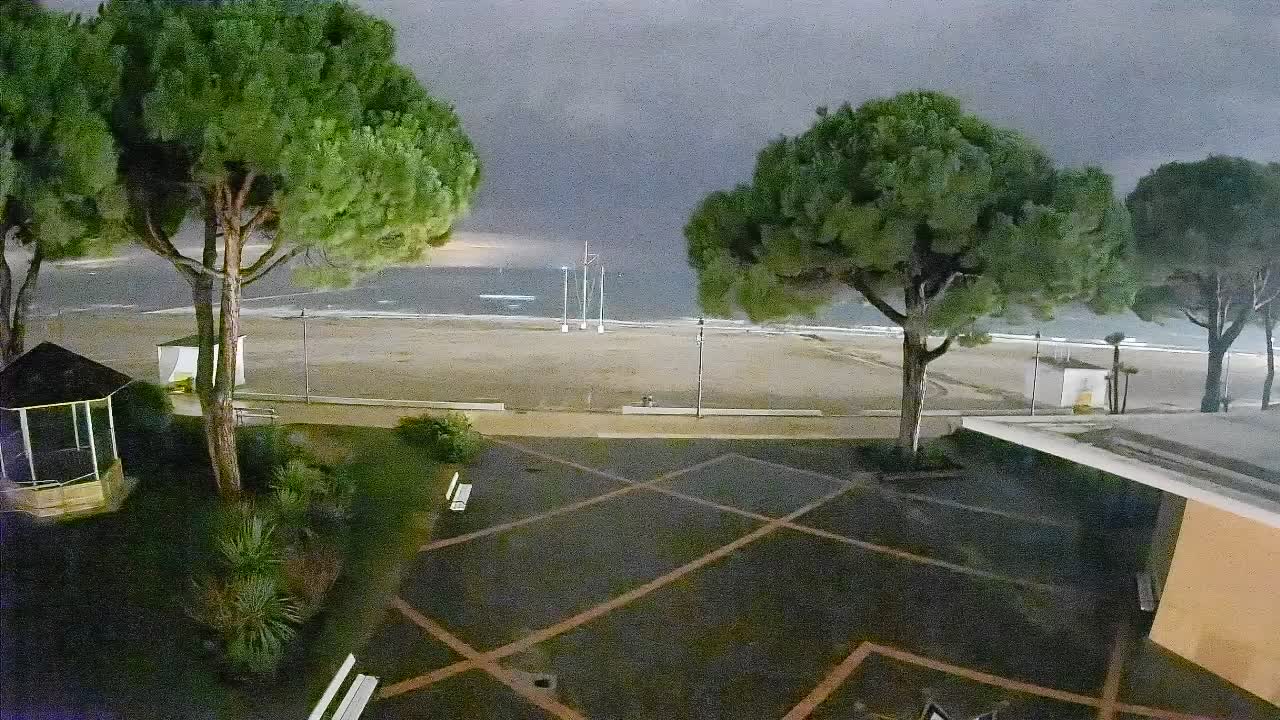 Spletna kamera Gradež (Grado) – Vhod na plažo