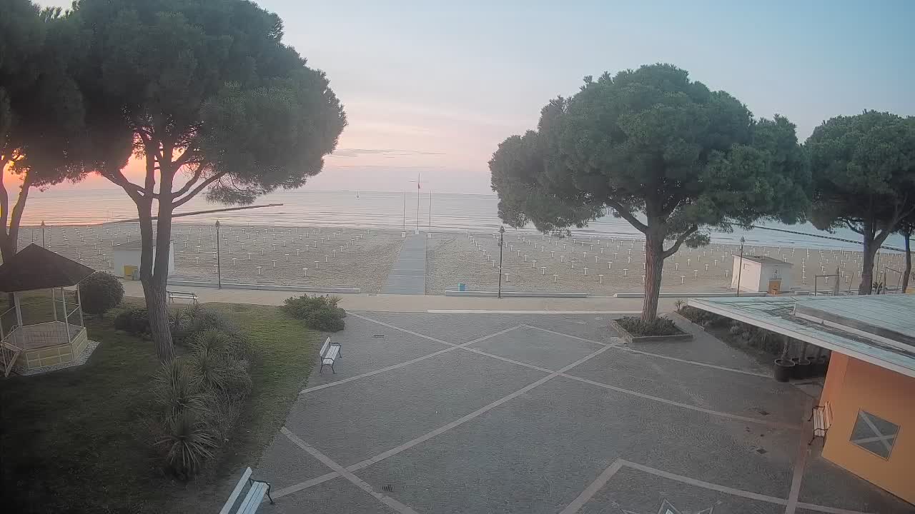 Grado Beach Entrance – Live Webcam