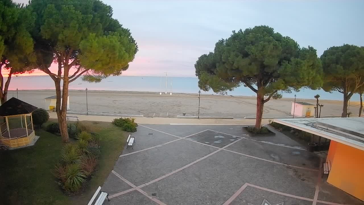 Grado Beach Entrance – Live Webcam