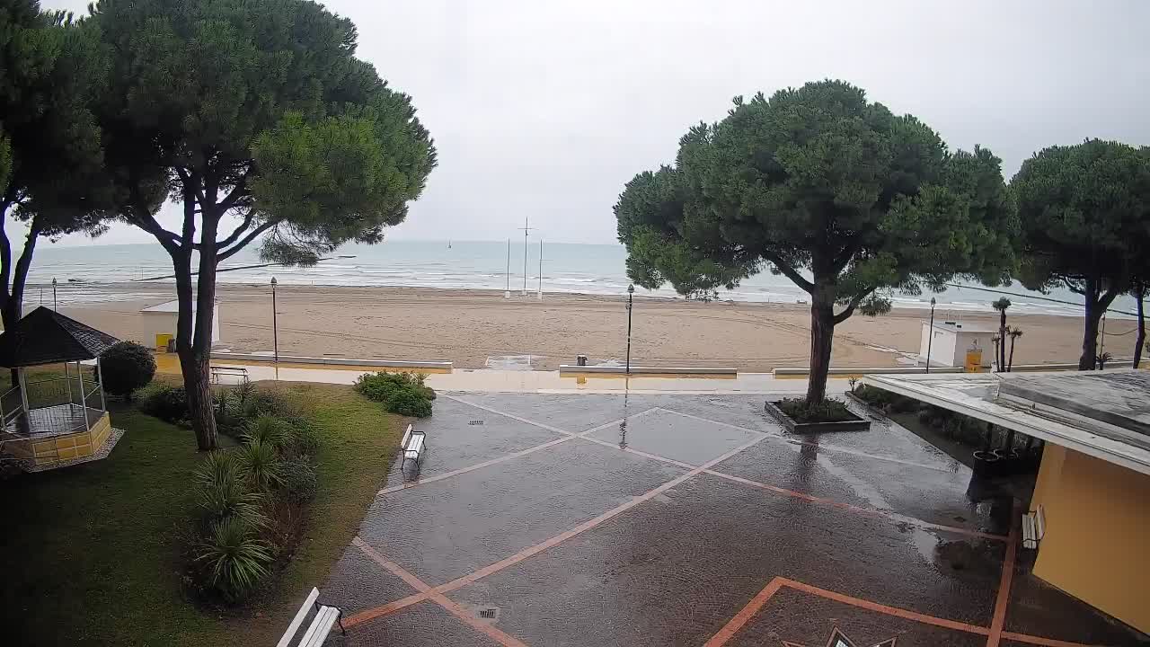Grado Beach Entrance – Live Webcam