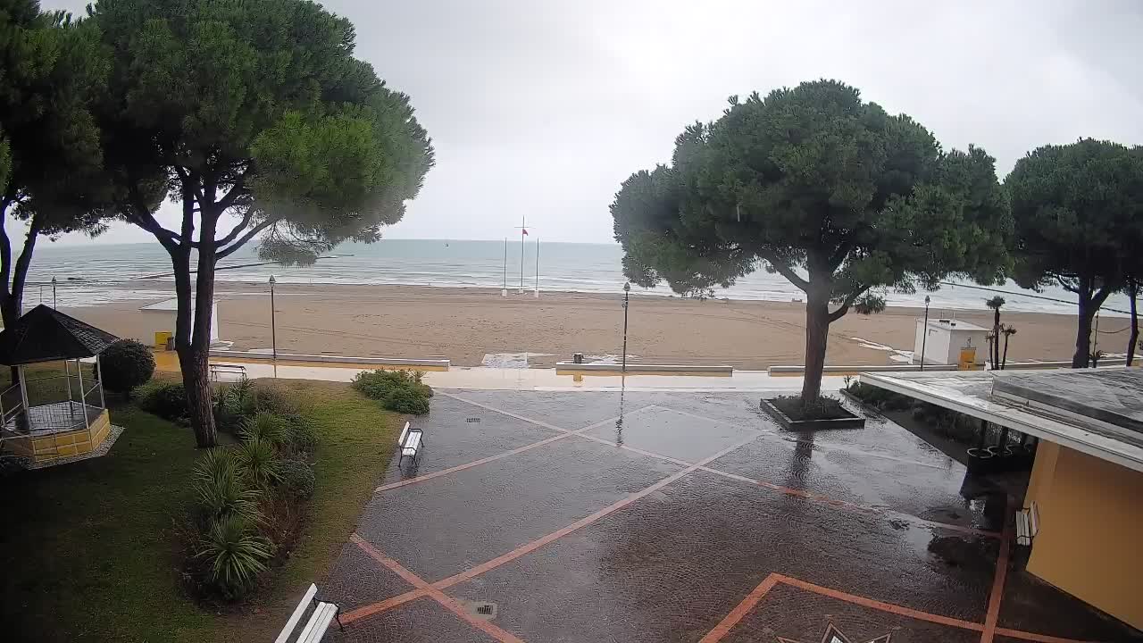 Grado Beach Entrance – Live Webcam