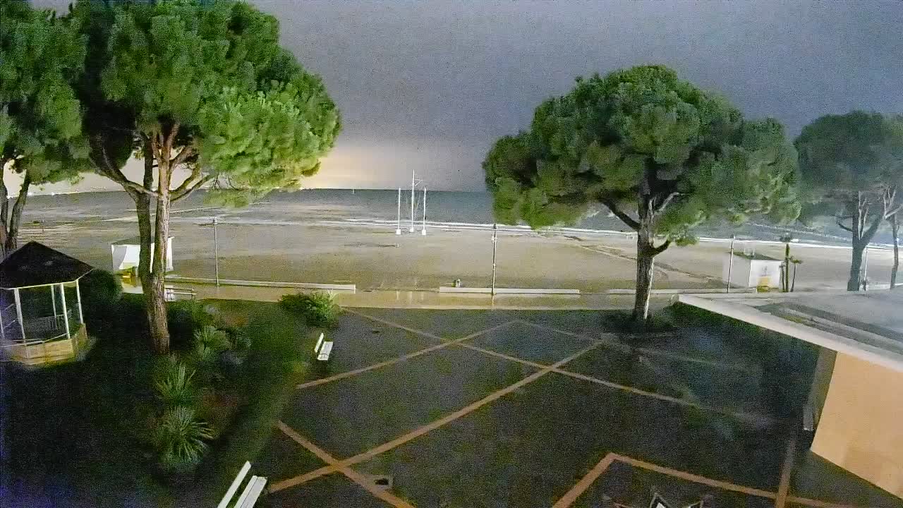 Spletna kamera Gradež (Grado) – Vhod na plažo