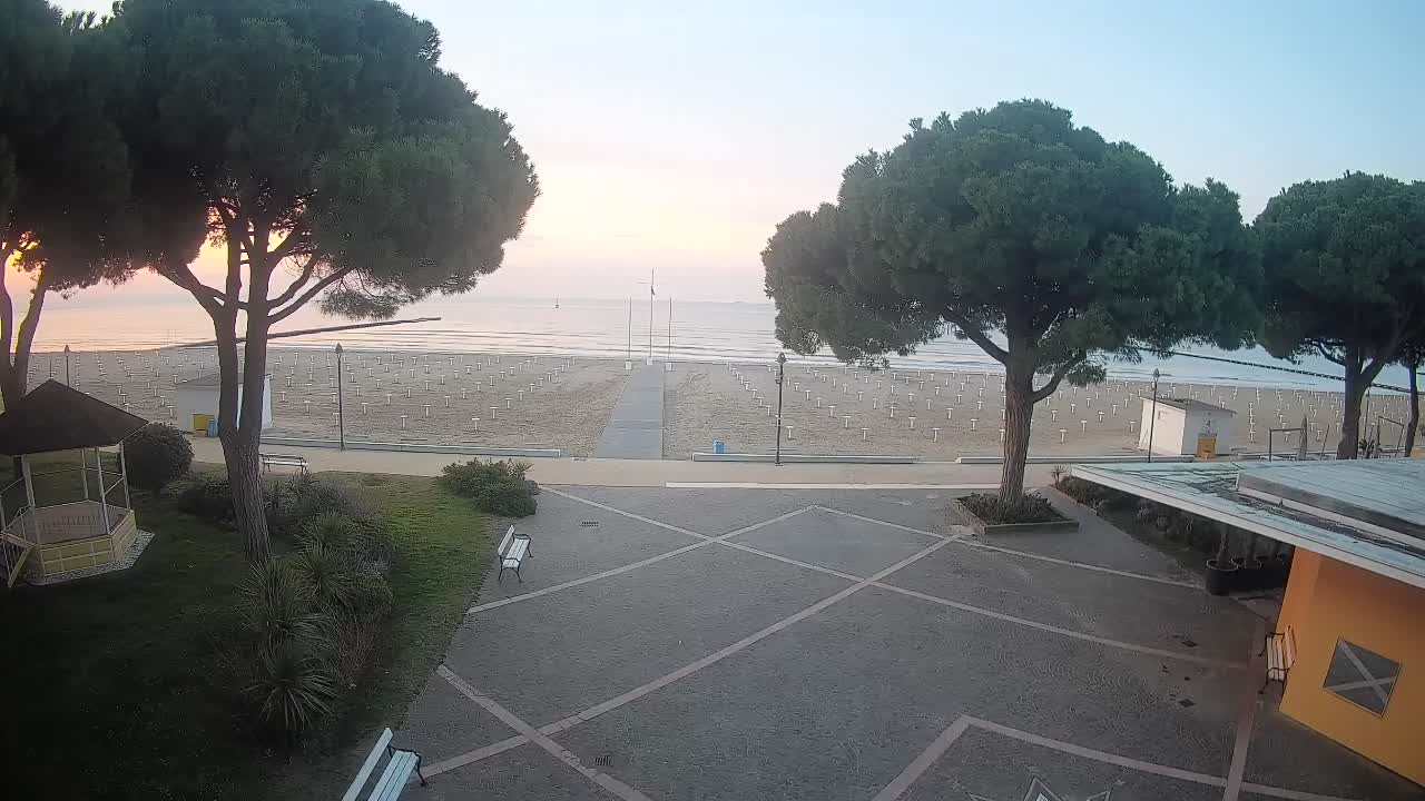 Grado Beach Entrance – Live Webcam