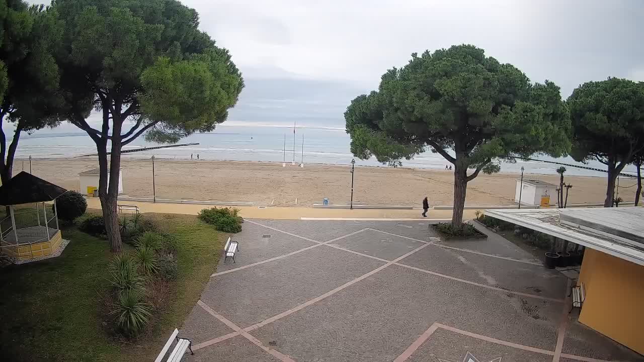 Grado Beach Entrance – Live Webcam