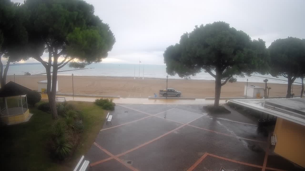 Grado Beach Entrance – Live Webcam