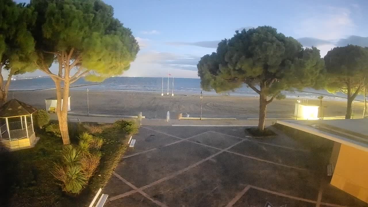 Spletna kamera Gradež (Grado) – Vhod na plažo