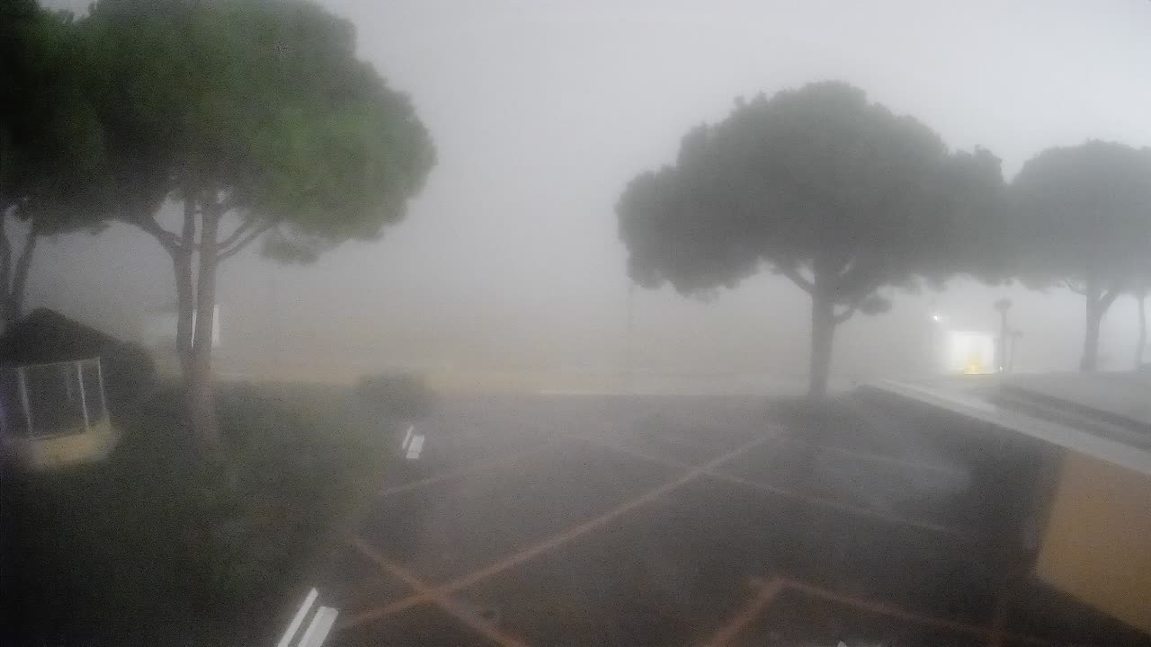 Grado Beach Webcam Entrance | Real-Time View of the Seaside