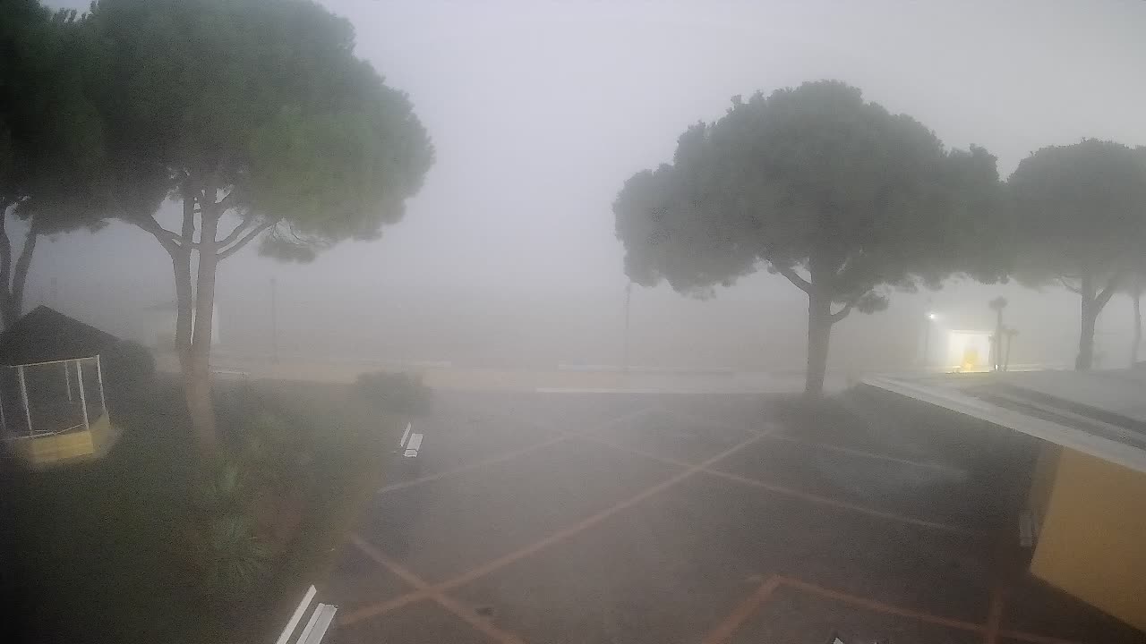 Grado Beach Webcam Entrance | Real-Time View of the Seaside