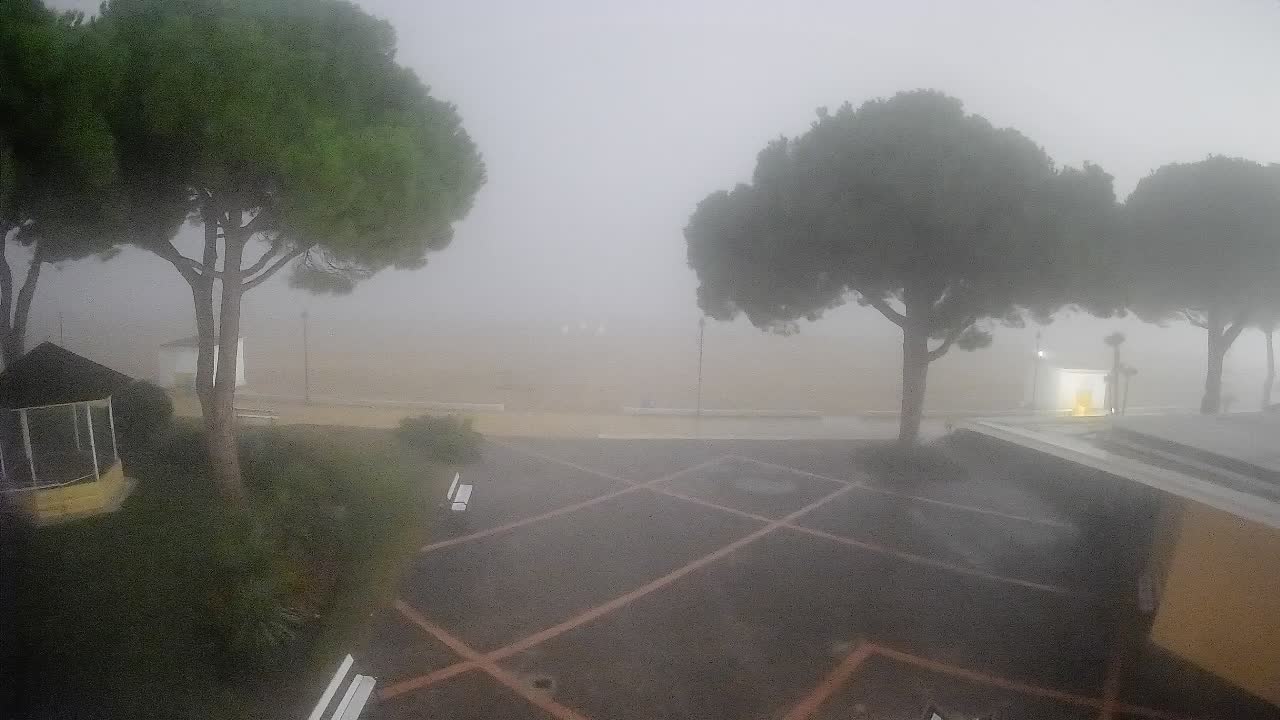 Grado Beach Webcam Entrance | Real-Time View of the Seaside