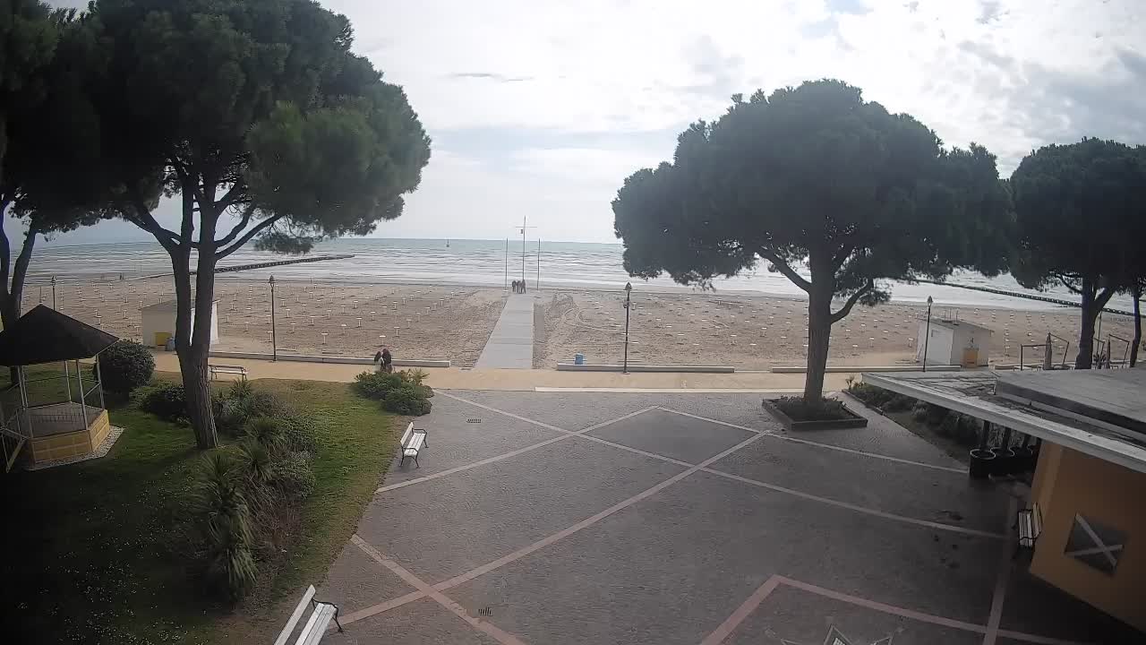 Grado Beach Entrance – Live Webcam