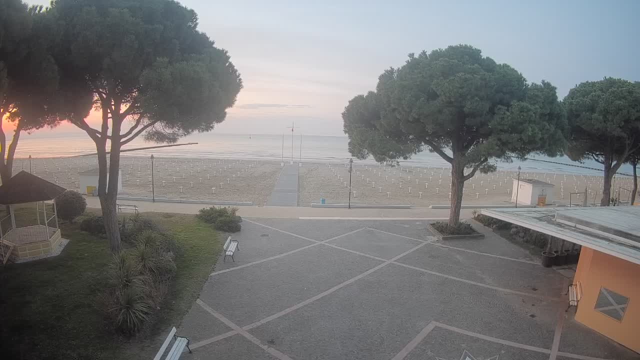 Spletna kamera Gradež (Grado) – Vhod na plažo