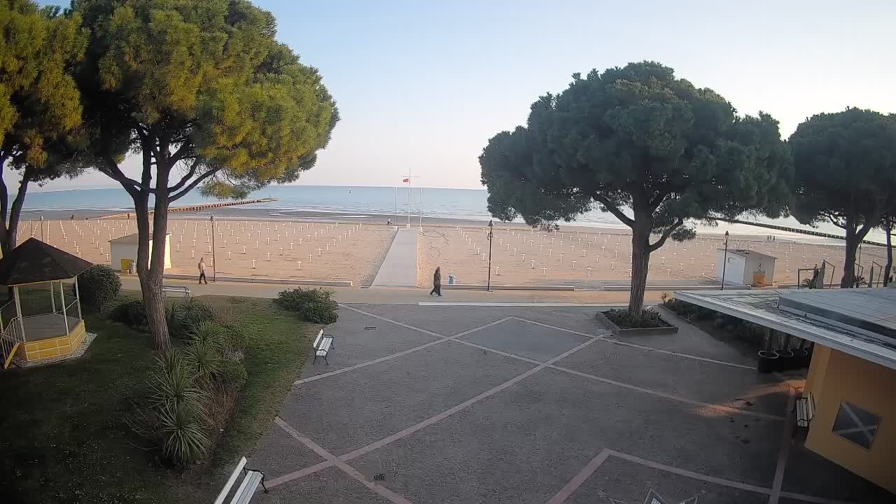 Ingresso Spiaggia Grado | Vista in Diretta sul Mare