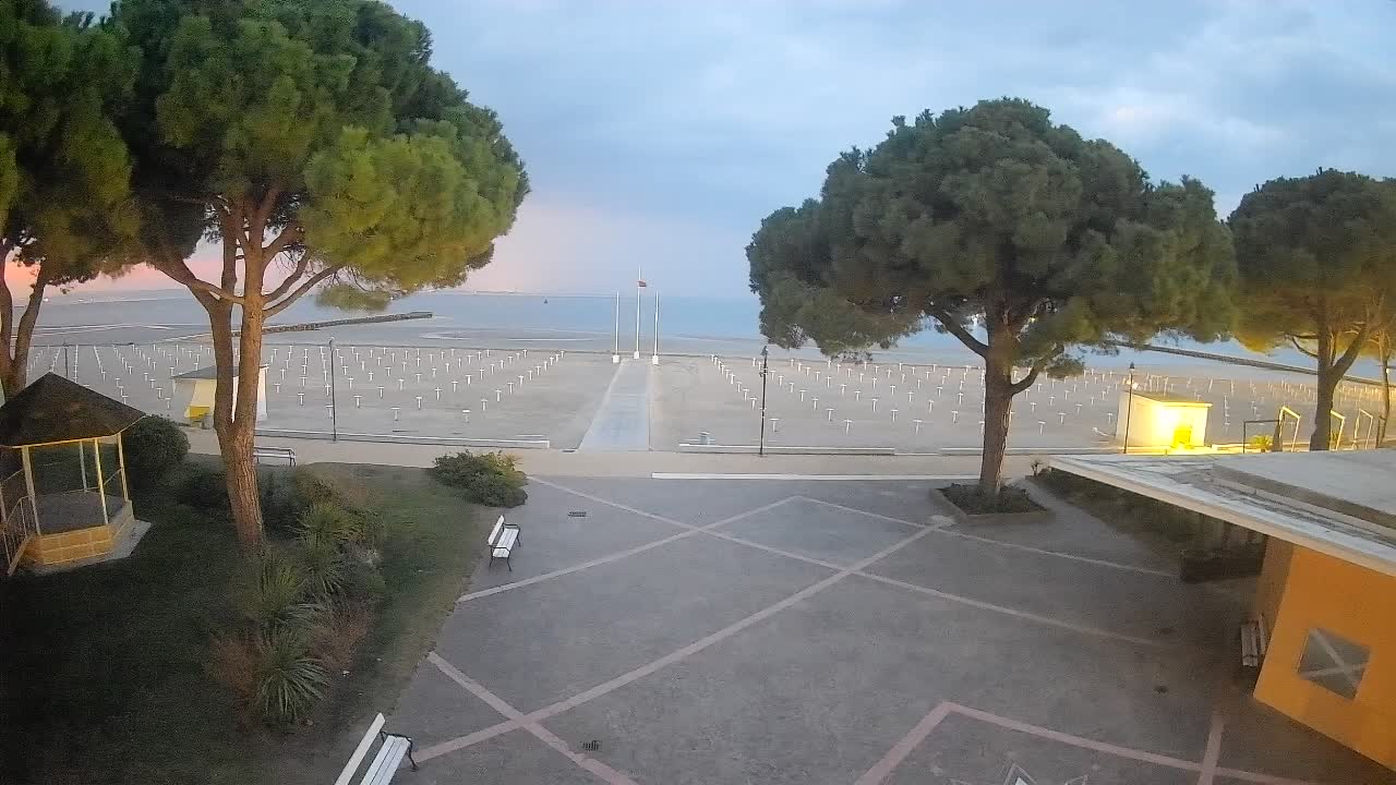 Ingresso Spiaggia Grado | Vista in Diretta sul Mare