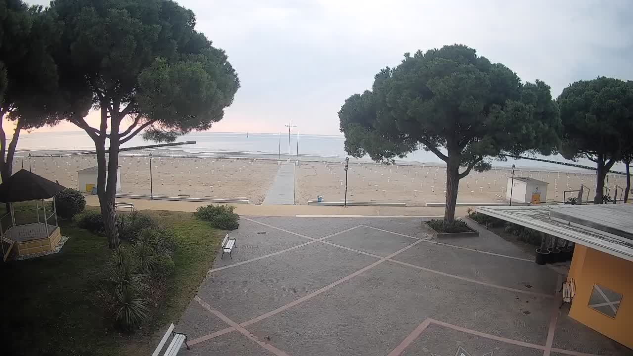 Ingresso Spiaggia Grado | Vista in Diretta sul Mare