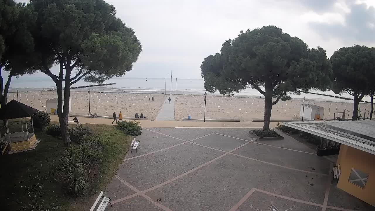 Ingresso Spiaggia Grado | Vista in Diretta sul Mare
