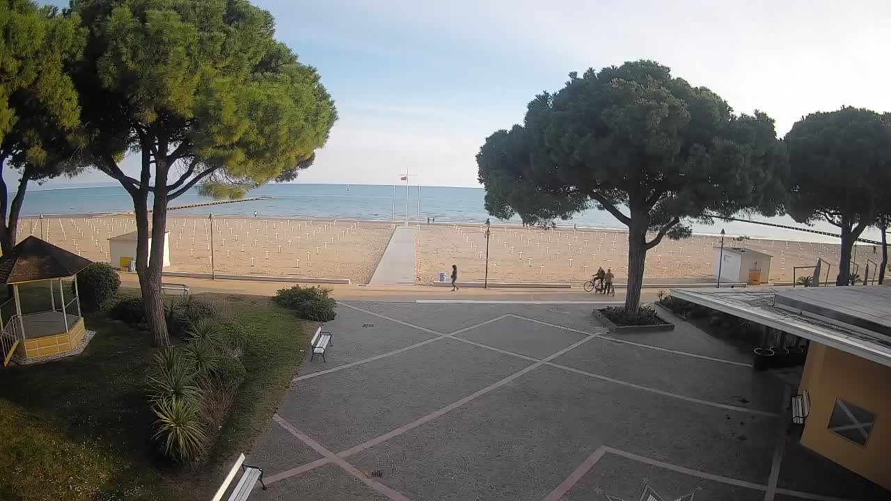 Grado Beach Entrance – Live Webcam