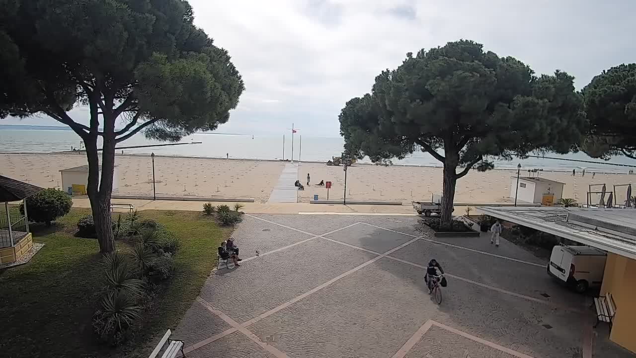Grado Beach Entrance – Live Webcam