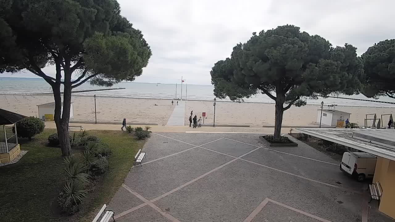 Grado Beach Entrance – Live Webcam