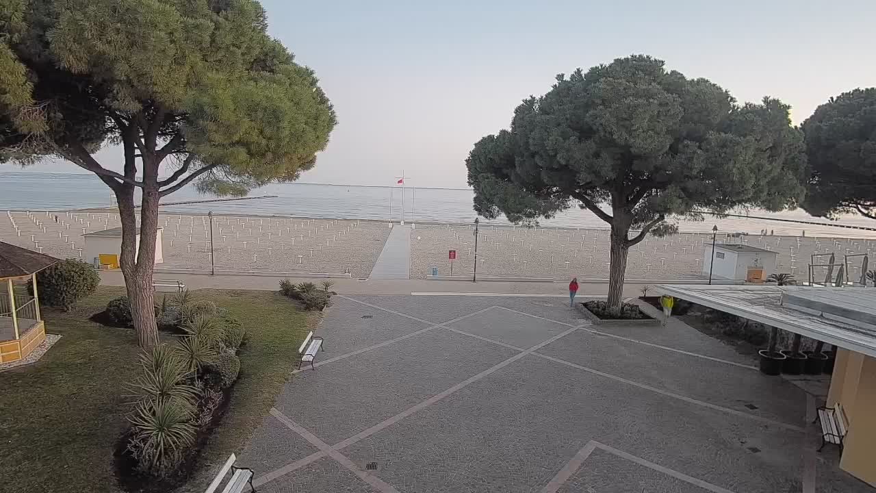Grado Beach Entrance – Live Webcam