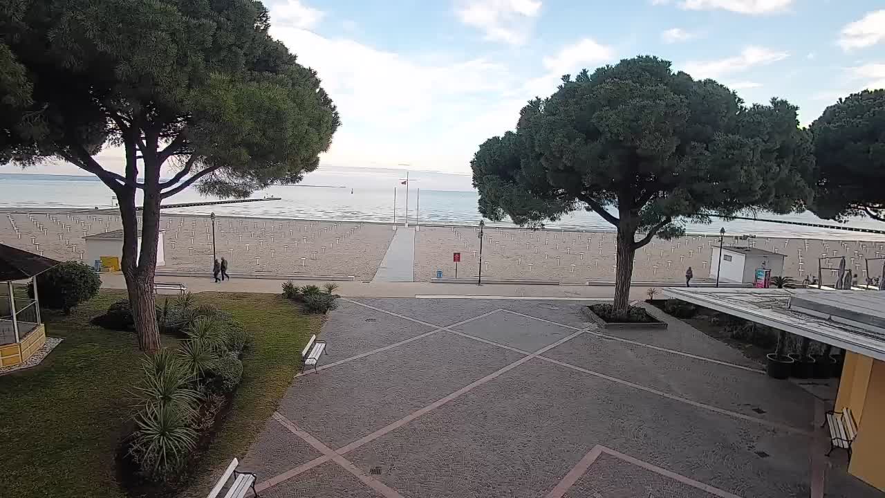 Spletna kamera Gradež (Grado) – Vhod na plažo