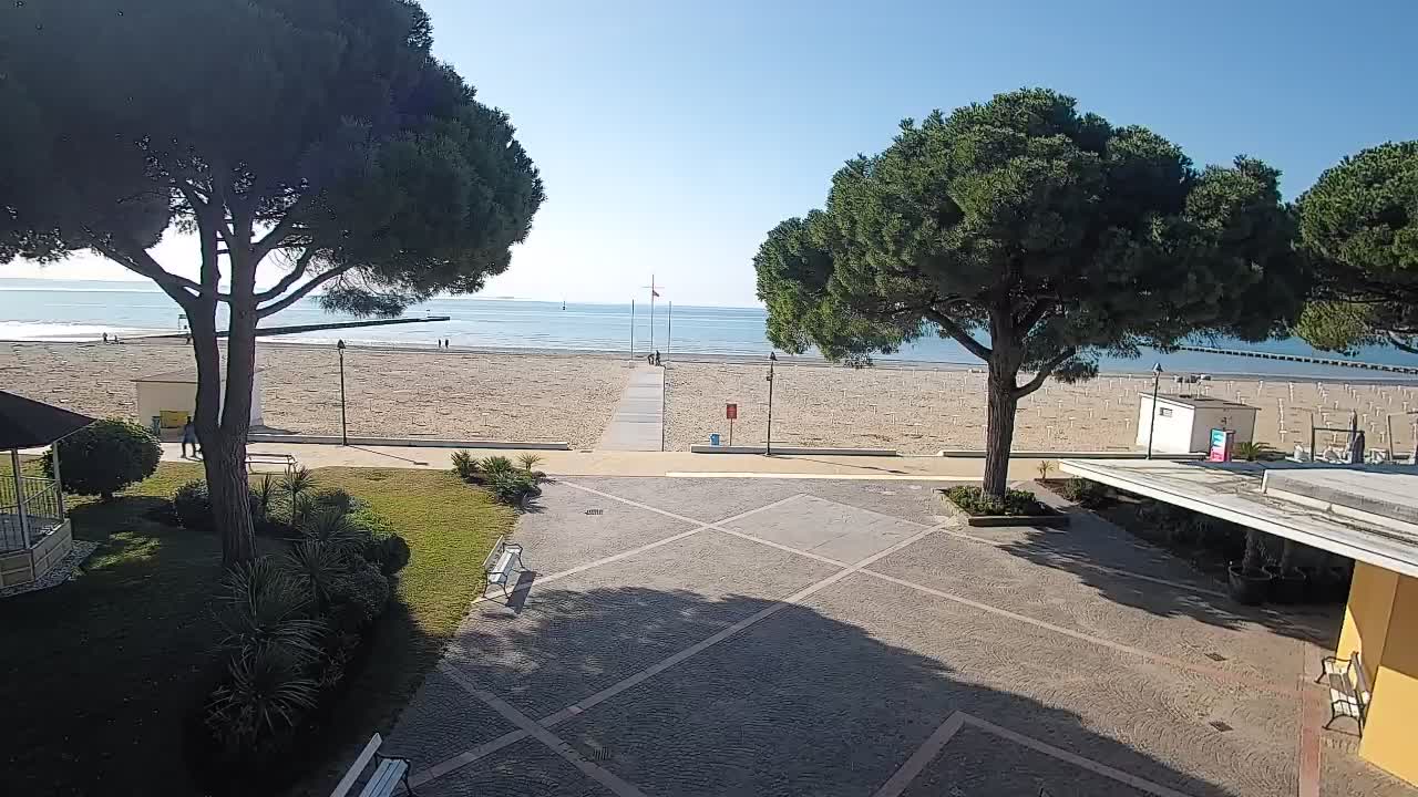Grado Beach Entrance – Live Webcam