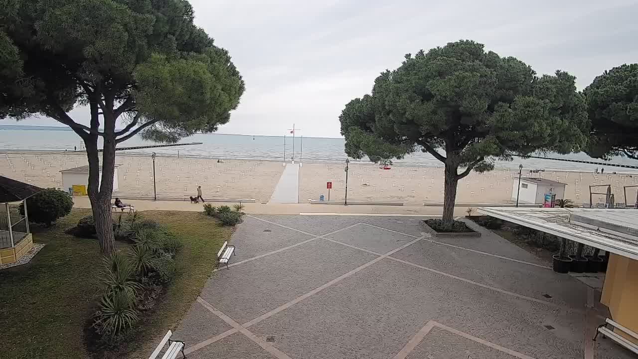 Grado Beach Entrance – Live Webcam