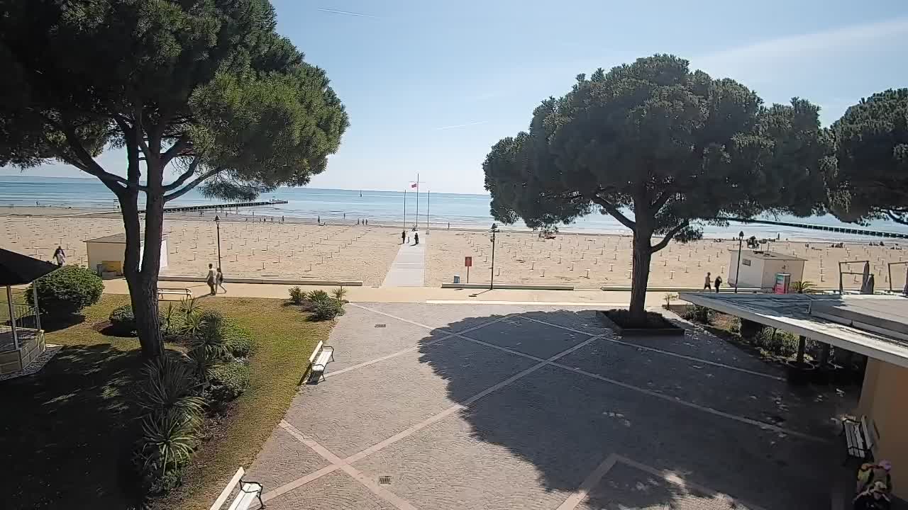 Ingresso Spiaggia Grado | Vista in Diretta sul Mare