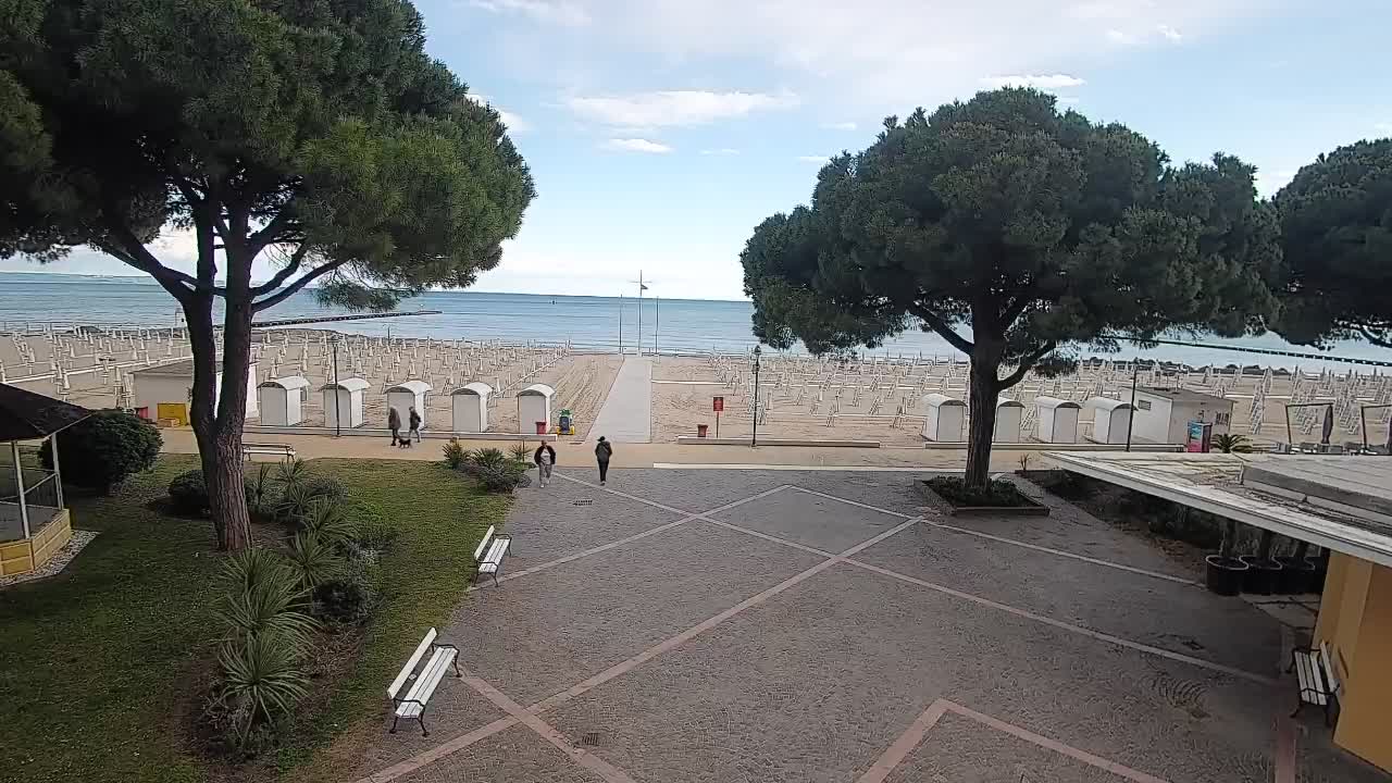 Grado Beach Entrance – Live Webcam