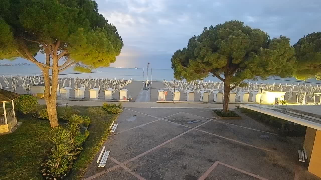 Spletna kamera Gradež (Grado) – Vhod na plažo