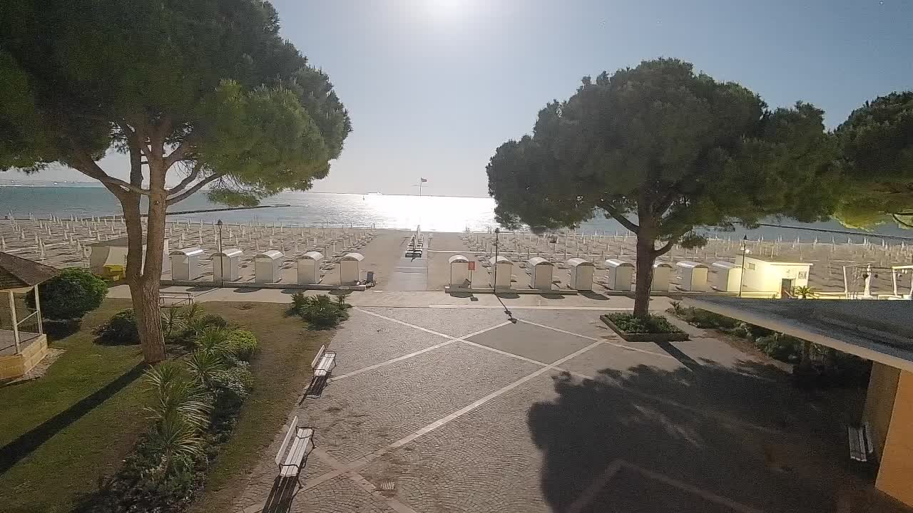 Ingresso Spiaggia Grado | Vista in Diretta sul Mare