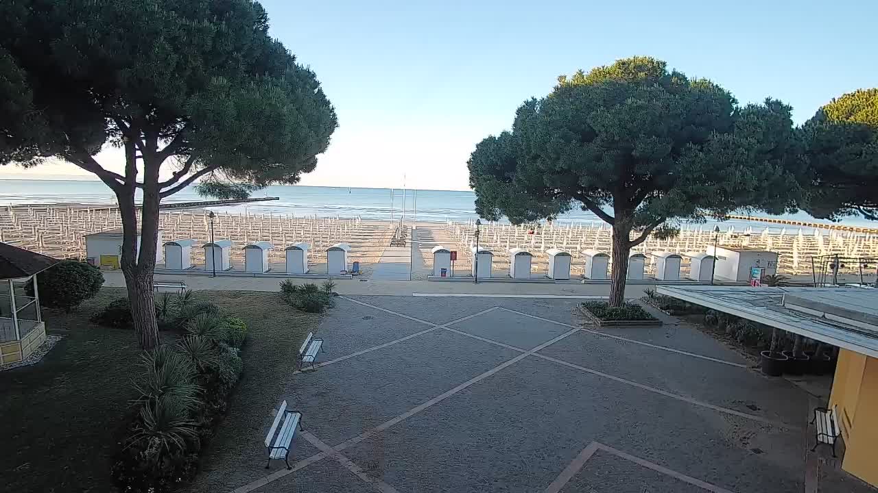 Ingresso Spiaggia Grado | Vista in Diretta sul Mare