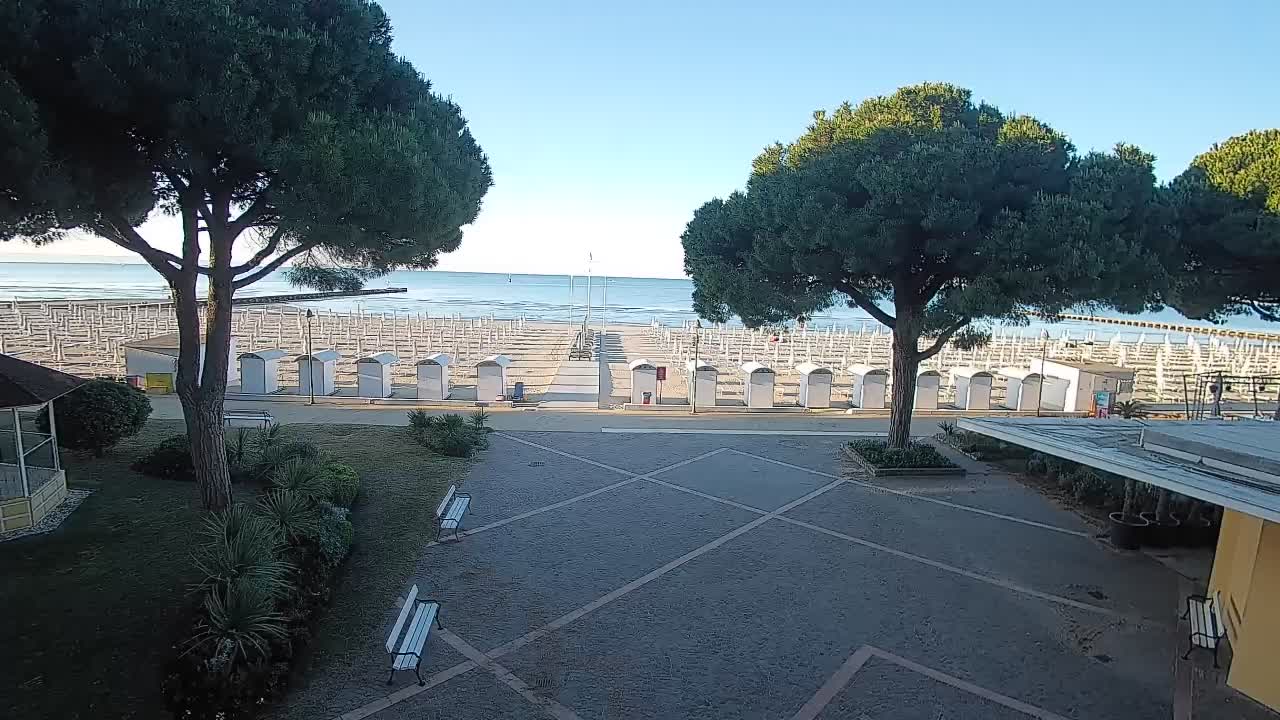 Ingresso Spiaggia Grado | Vista in Diretta sul Mare