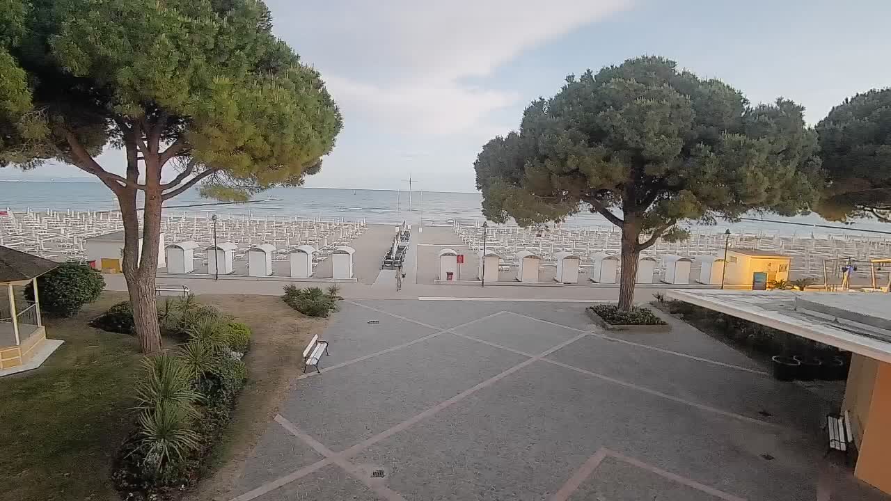 Spletna kamera Gradež (Grado) – Vhod na plažo