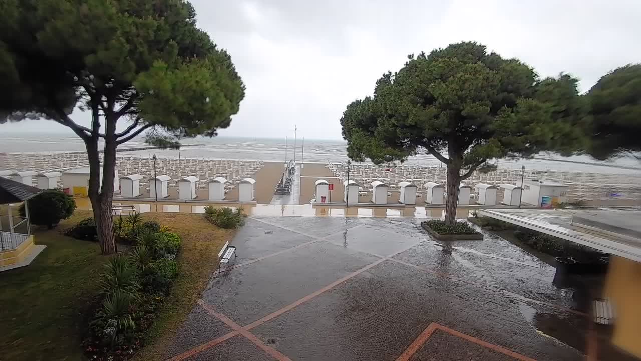 Grado Beach Entrance – Live Webcam