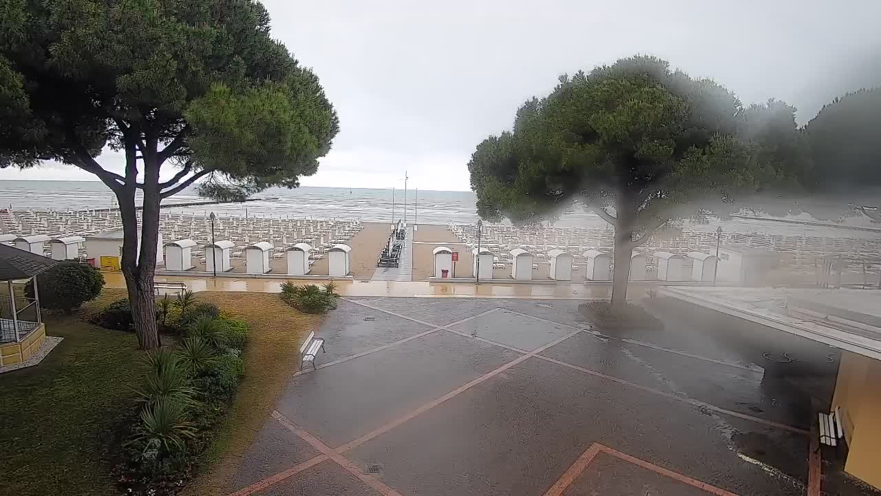 Spletna kamera Gradež (Grado) – Vhod na plažo