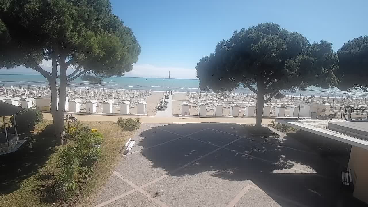 Spletna kamera Gradež (Grado) – Vhod na plažo