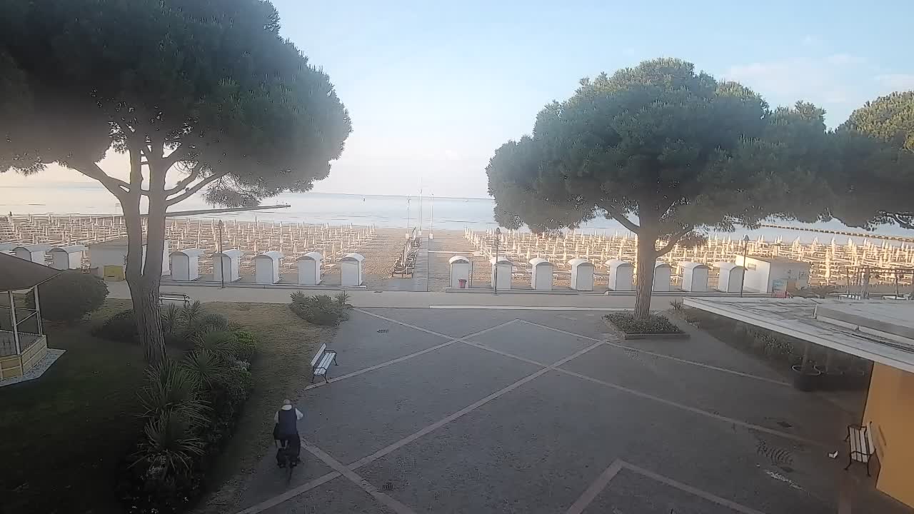 Spletna kamera Gradež (Grado) – Vhod na plažo